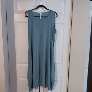 Elegant Sleeveless Blue Dress